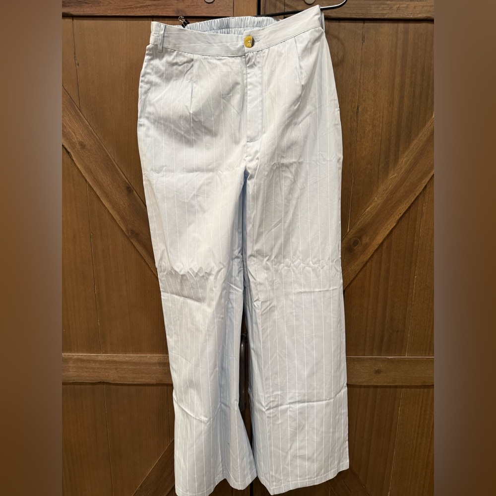 PrettyLittleThing Women’s Pinstripe Dress Pant - Picture 2 of 4